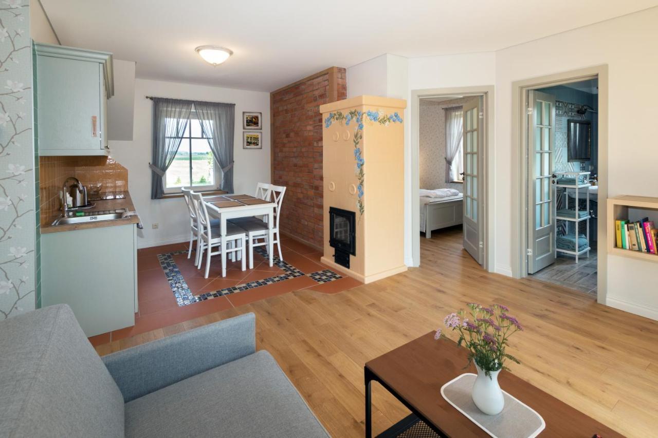Melnmuize Appartement Karklė Buitenkant foto