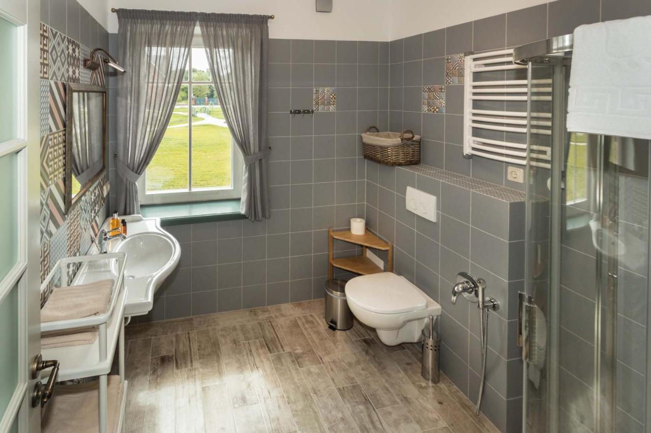 Melnmuize Appartement Karklė Buitenkant foto
