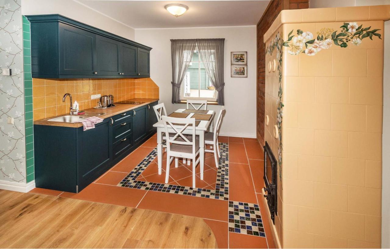 Melnmuize Appartement Karklė Buitenkant foto