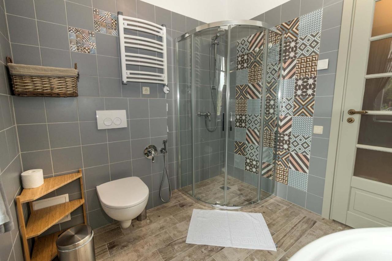 Melnmuize Appartement Karklė Buitenkant foto